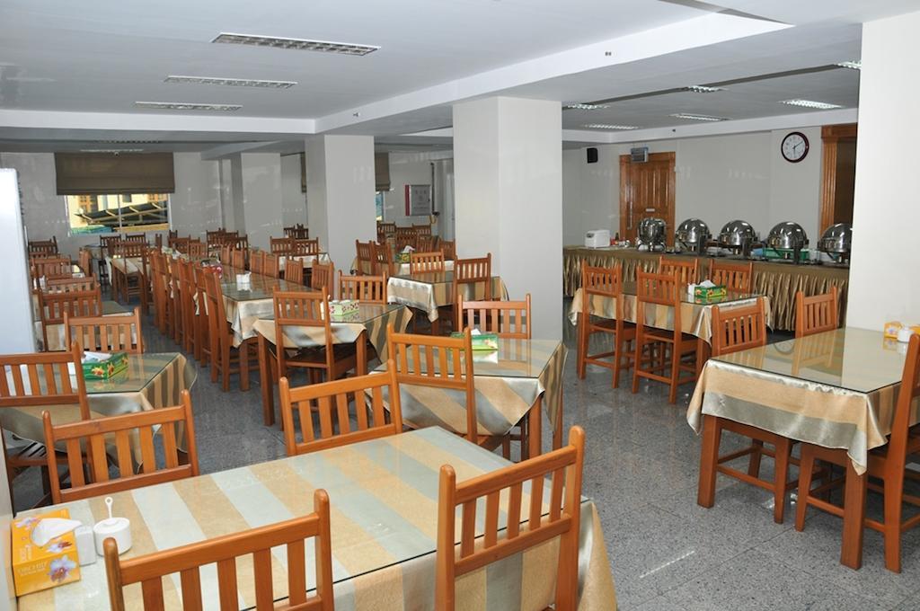 Shwe Phyu Hotel Mandalay Exterior photo